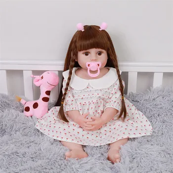  55CM Reborn Yürümeye Başlayan Kız Prenses Tam vücut Silikon Bebek Bebek El detaylı Boyama Köklü Saç Banyo Oyuncak Kızlar için