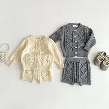  Sonbahar Kış Bebek Kız Erkek Örme Setleri Uzun Kollu Toddler Büküm Kazak Hırka + Şort 2 Adet Bebek Çocuk Giyim Takım Elbise